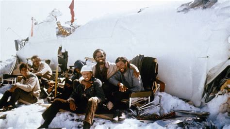 How Sixteen Men Survived the Andes Flight Disaster .